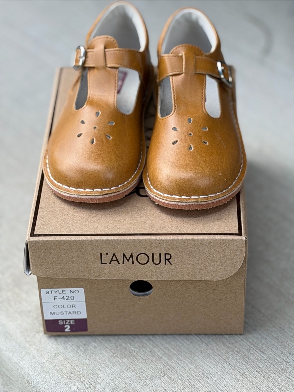 L’Amour Joy Classic T-Strap Mary Jane in Mustard - Picture 3 of 7